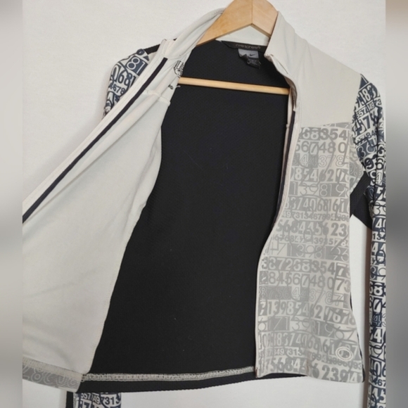 Nike Sphere Seventy 1 Full Zip Mesh Panel Front Jacket XS Black White Dri Fit 03 - Picture 6 of 10